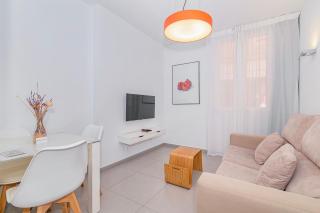 Apartamentos Caballerizas con parking gratuito - 1
