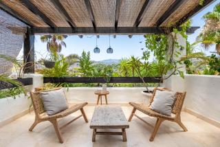 Corner house in Zahara de Istan - 1
