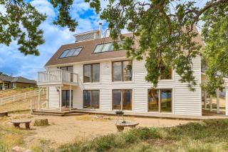 Hiking, Wineries & More! Mtn-View Gem in Tehachapi - 0