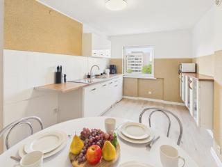 Starowiejska 28 City & Beach Apartment by Solarento - 9
