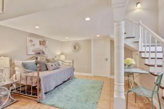 Lepage 7 - 2BR1BA Loft Near Medical corridor - 5