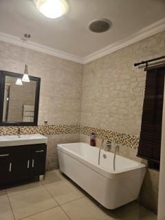 The Cottage Luxury Stay - 6