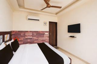 Collection O Sector 5 Ghaziabad Formerly Five Seas - Ghaziabad - 2