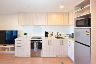 Urban Retreat on Moorhouse Cozy 1BR Stay - 2