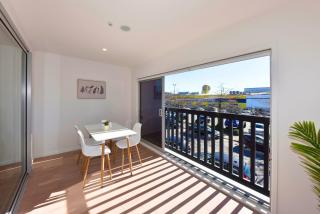 Spacious Bath Street Two Bedroom Retreat - 5