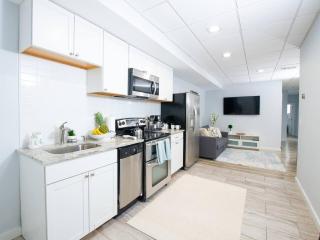Downtown Suite II - 9