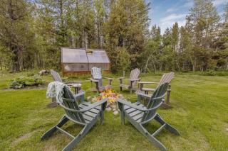 Buffalo Bliss - 18 Guests, Magical Riverfront Cabin, Peaceful, Fire Pit - 9