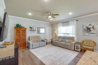 Deck & Large Yard! Family Haven in Cape Girardeau - 7