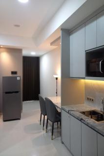 condo in Kecamatan Dukuhpakis, Indonesia - 7