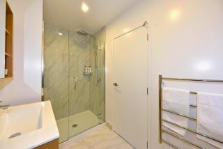 Modern Moorhouse One Bedroom Retreat - 3