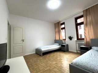 Monteur- & Familienapartment 6 Personen Offenbach - 3