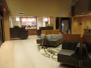 Best Western Plus Franciscan Square Inn & Suites Steubenville - Steubenville - 2