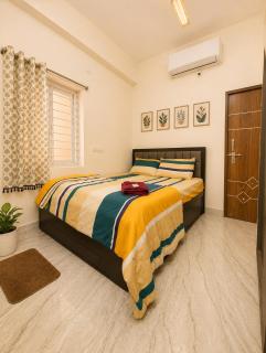 Green Haven Stay Cozy 2BHK Kondapur - 2