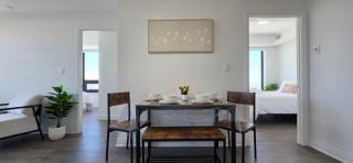 Sky High Luxe Stay 2BR-2BA Near Square One With Lake View, Gym, Pool & Parking - 6