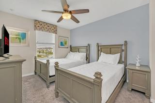 Solara Villa I 1 Minute Walk from Amenities - 8