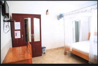 Delhi Gardens Hotel - 2