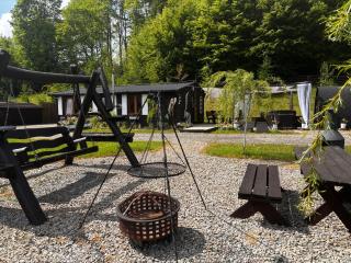 Bieszczadzka Osada Saunowisko w cenie jacuzzi na wyłączność, sauna basen - Solina - 1