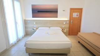 Art Hotel La Perla - 3