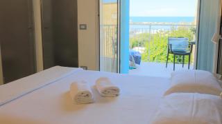 Art Hotel La Perla - 1