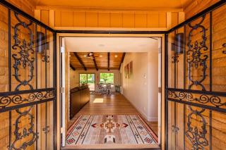 Country Club Location Sedona with Stunning Red Rock Views - 2
