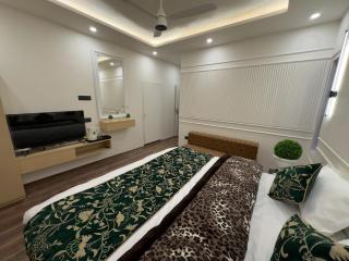 The Jumeirah Srinagar A Boutique Hotel - 3
