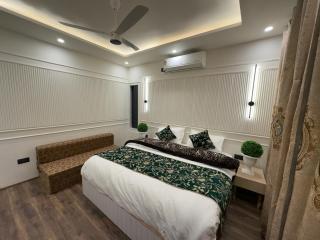 The Jumeirah Srinagar A Boutique Hotel - 1