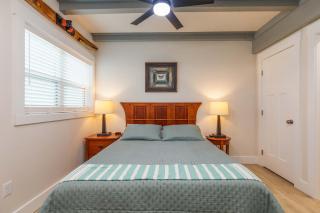 Lighthouse Lodge 2 Lakefront Pool Boat Slip - 1
