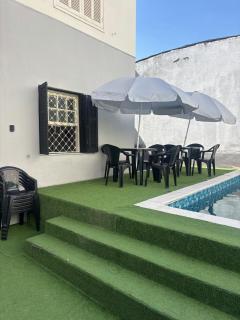 Casa com piscina na Vila Industrial - 2