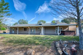 River Knolls Suite - 4