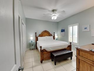 Beach Resort #202 - 3