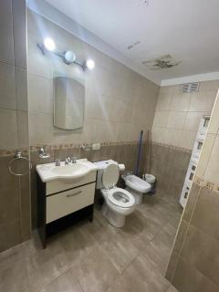 Shopping Abasto, cochera departamento , ideal familia 4 - 4