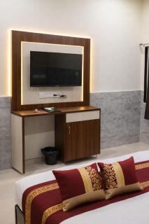 Hotel Urban Inn - The RK Hospitality Group - 5
