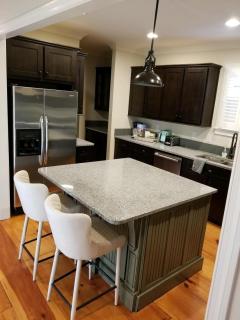East ATL Oasis 5 BR Family Corporate Retreat - 4
