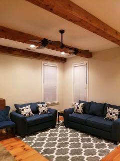 East ATL Oasis 5 BR Family Corporate Retreat - 3