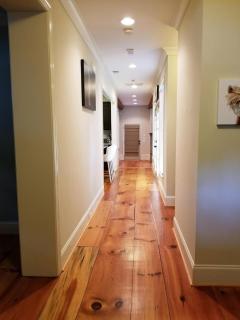 East ATL Oasis 5 BR Family Corporate Retreat - 2