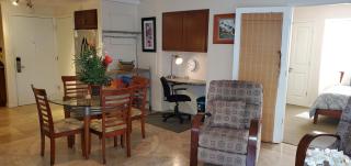 Haleakala Shores #A-212 Steps from Kamaole Beach #3, Quiet, Wifi, Full A/C - 5
