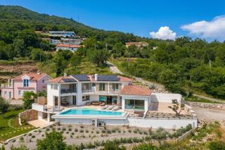 Luxury Villa Dana Indoor Pool and Sauna - 9
