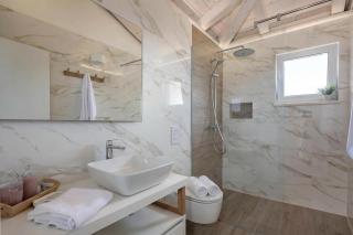 Luxury Villa Dana Indoor Pool and Sauna - 1