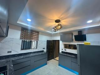 Executive Four Bedrooms Residence with Ultimate Comfort - 8