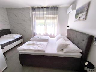 Royal place - 3