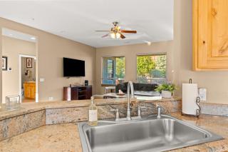 10 Min-Buddha Beach- Oak Creek | Pet & RV Friendly - 1