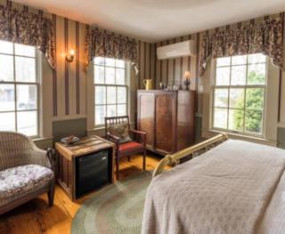 Snug Cottage - 3