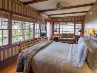Snug Cottage - 4
