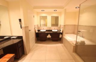 The Crown House Hotel - 2