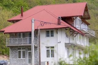 Ksenija Ethno Retreat & Cabins - 1