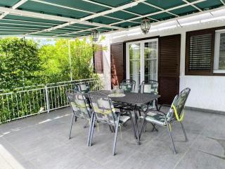 Apartment Snjezana - 9