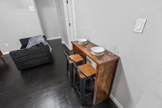 FIFA Stay 2BR Near NRG DT & Med Center -4 - 2