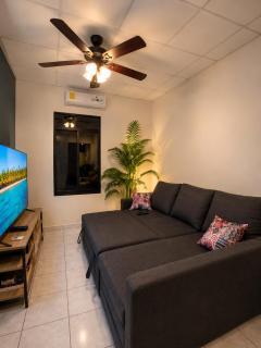 Casa Elegante y en Residencial Privada en Santa Ana - 6