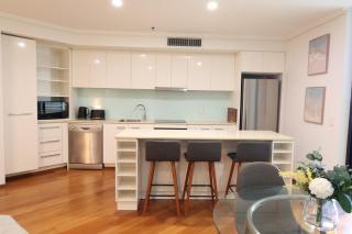 River Park City Apartment on Mary Street - 9