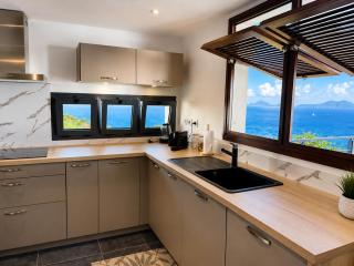 Appartement ZANDOLI - T4 Duplex face aux Saintes - 8